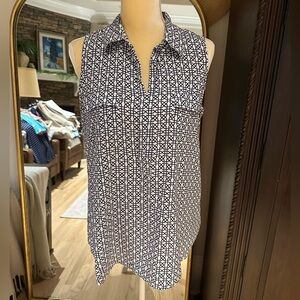 Spense Navy and White Sleeveless Blouse